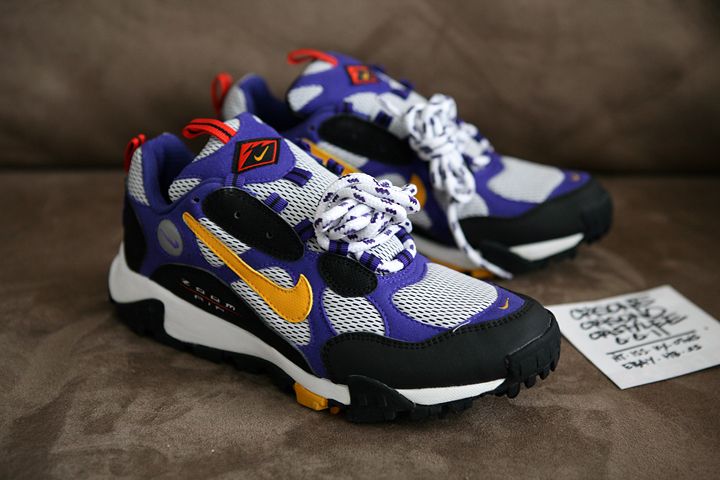 nike terra albis 2